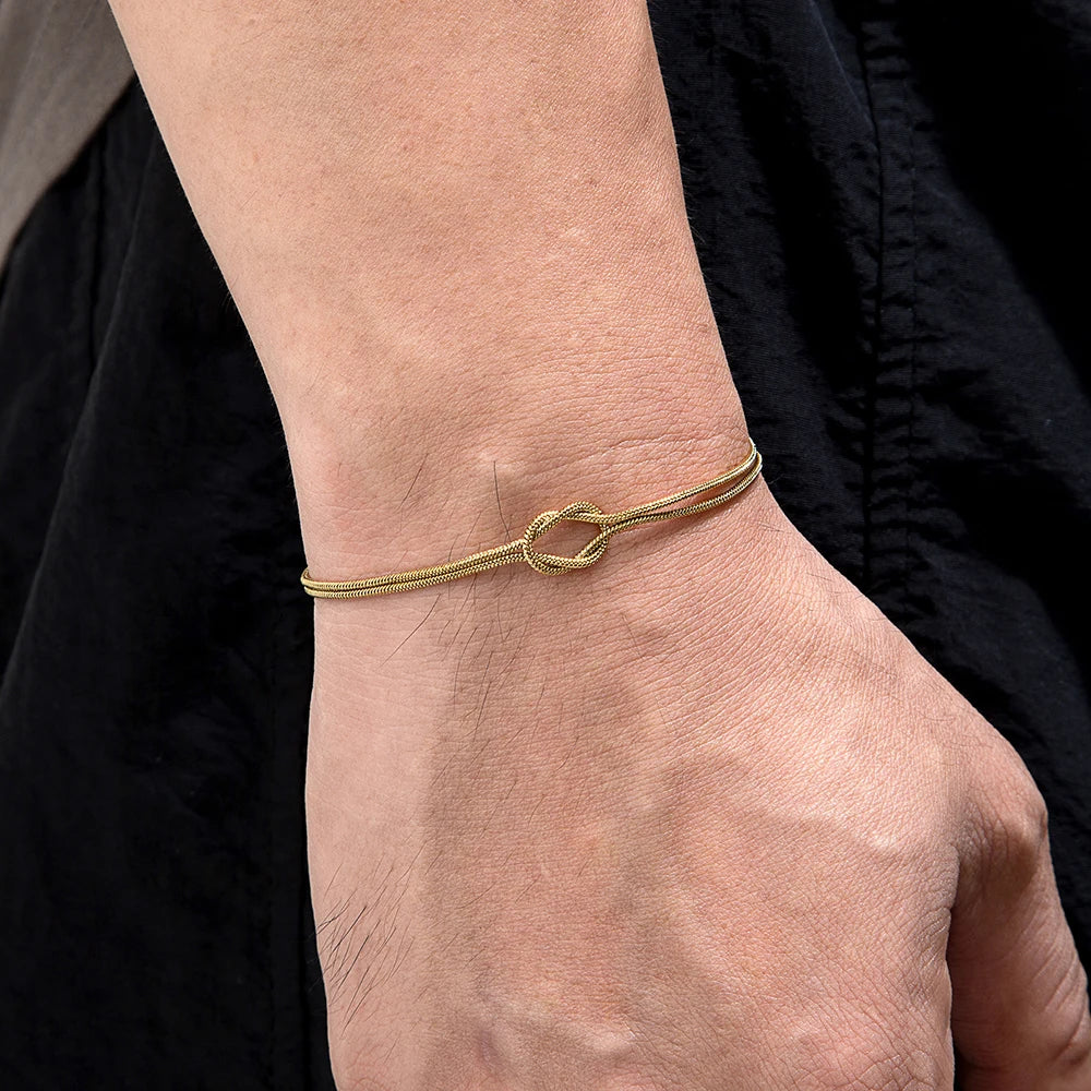 MKENDN Love Knot Infinity Bracelet Stainless Steel Adjustable Snake Chain Couple Friendship Bridesmaid Gift for Him & Her