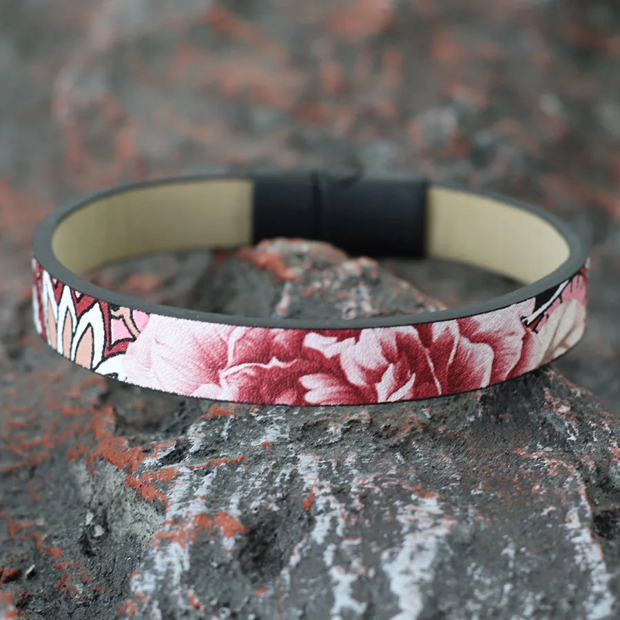 Bracelet ethnique pour homme en cuir noir avec boucle magnétique, style bohème, accessoire de loisirs, cadeau pour homme