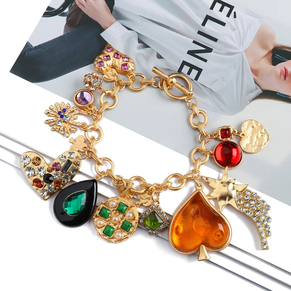 Street-shot Bohemian-style heart-shaped handchain jewelry for women with sweet temperament, cross-border wholesale.