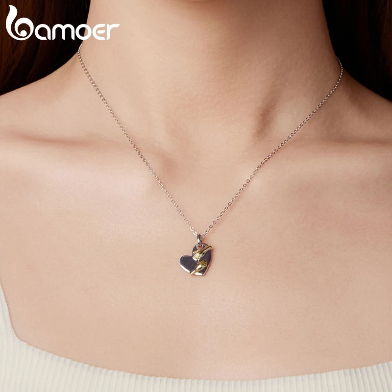 BAMOER 925 Sterling Silber Zweifarbige Umarmungskette mit Herzanhänger, Halskette für Damen, Muttertagsgeschenk, Schutzschmuck