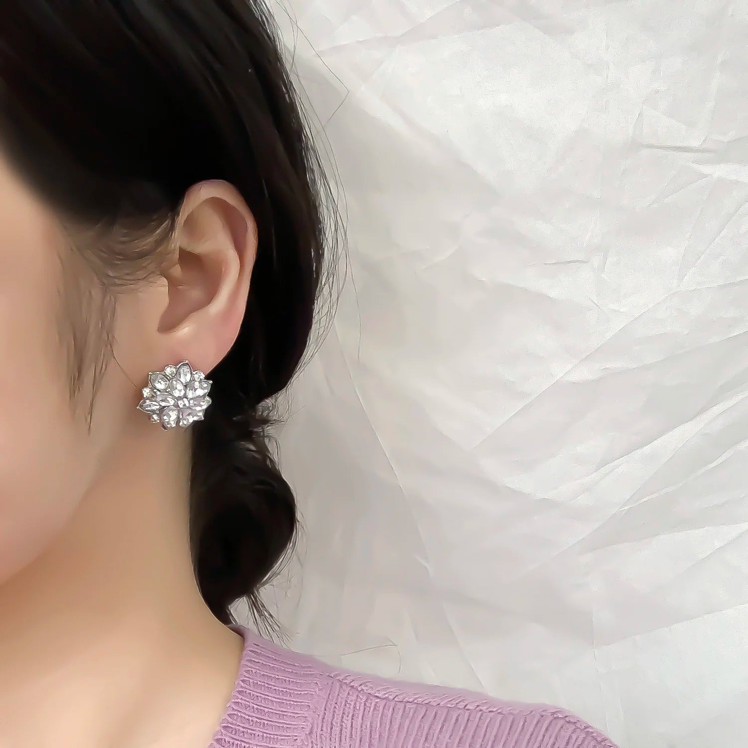 Exquisite Zircon Christmas Snowflake Stud Earrings for Women Shiny Rhinestone Crystal Flowers Earring Christmas New Year Gifts - Madeinsea©