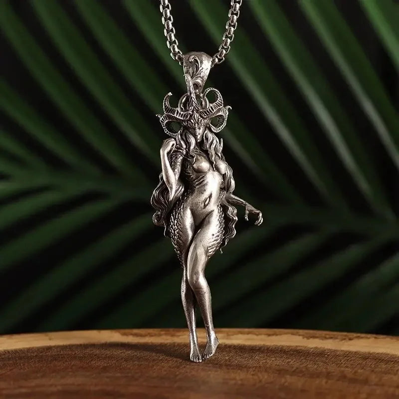 Heavy Industry Angel Pendant Necklace Unisex Fashion Vintage Beauty Mechanical Girl Skeleton Couple Match Sweater Chain