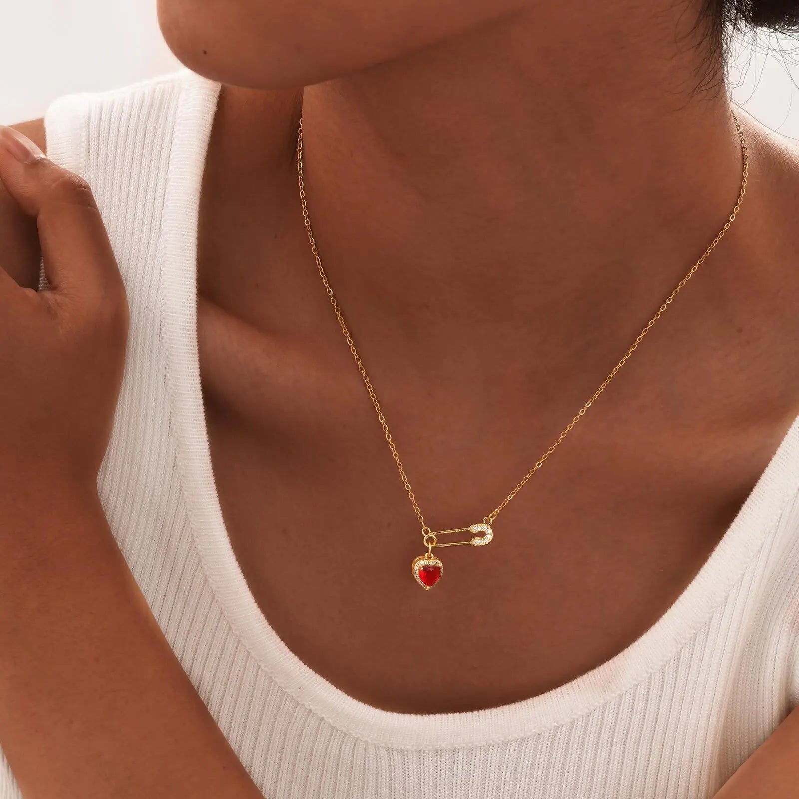 Vnox Dainty Stainless Steel Zircon Heart U-shape Necklace For Women,Creative Love Colored Stone Pendant,Aesthetic Jewelry Neck