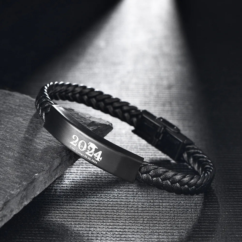 MKENDN Namensgravur-Armbänder aus Edelstahl, geflochtenem Leder und Metall, personalisiertes Geschenk für Männer und Frauen