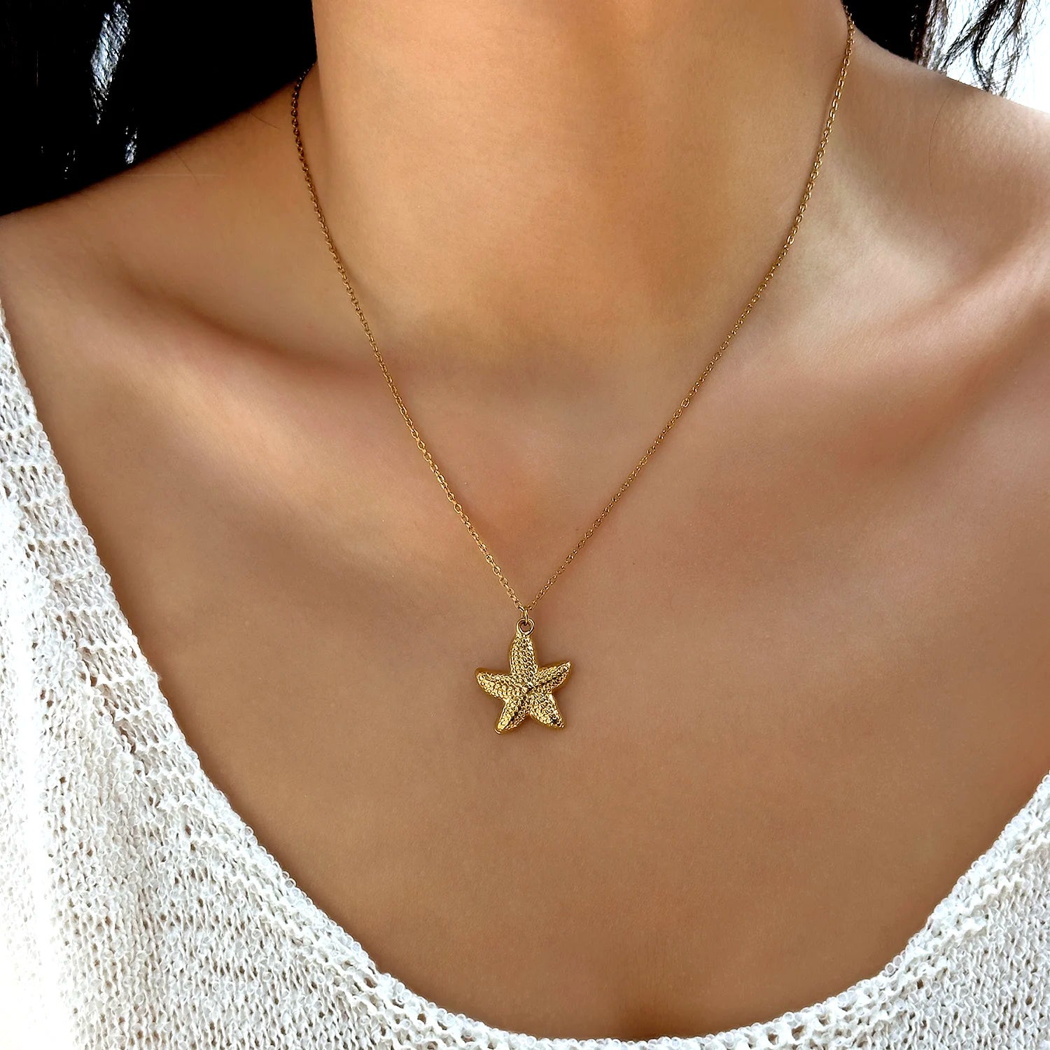 Stainless Steel Ocean Series Necklace for Women Gold Color Textured Starfish Conch Dolphin Pendant Choker Beach Party Jewelry