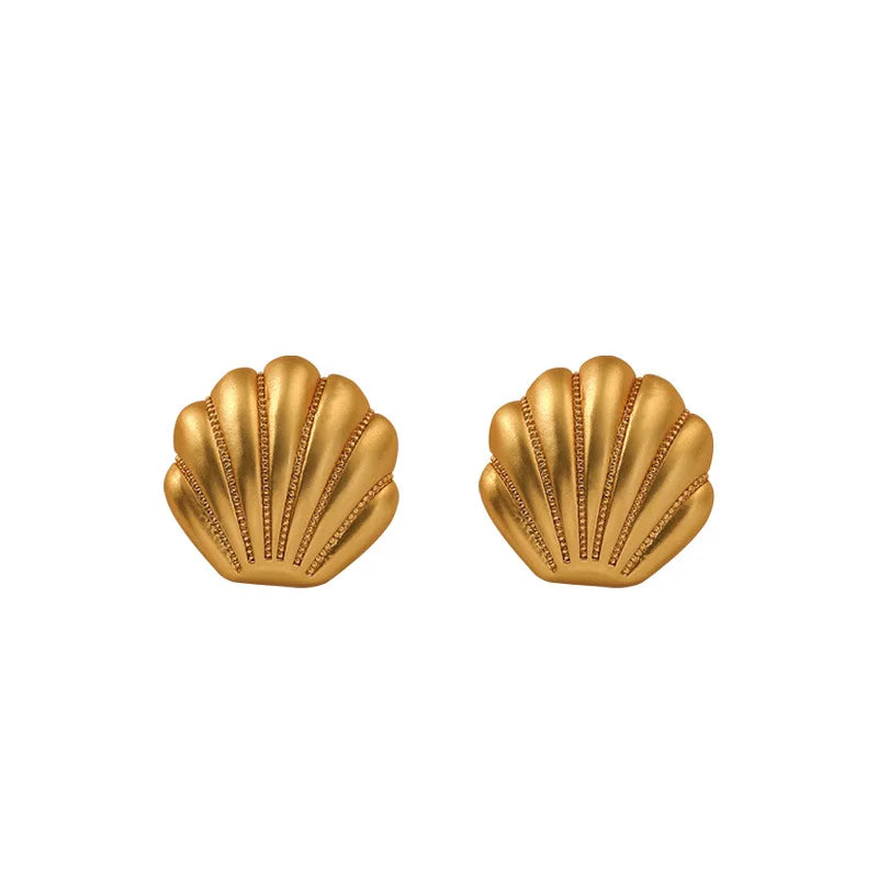 Retro Sea Shell Earrings