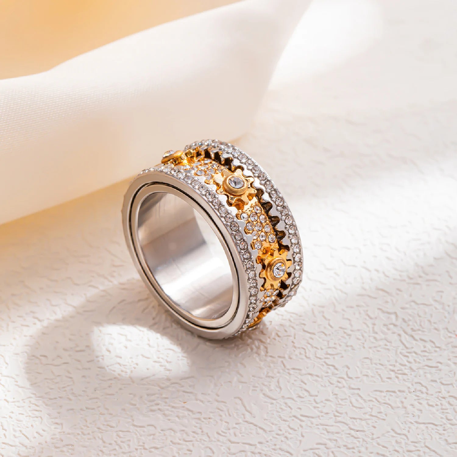 New Spinner Zircon Rings For Men Women Full Rhinestone Stainless Steel Rotatable Finger Ring Anxiety Relief Stress Jewelry Gifts