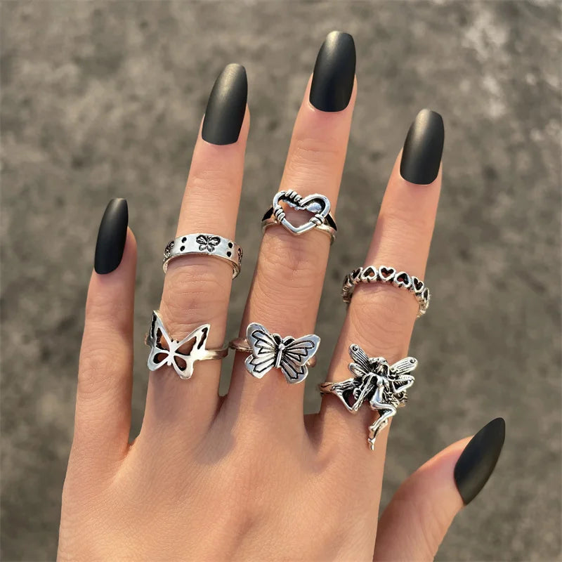 Punk Heart Ring Set for Women Sword Teary Eyes Gothic Vintage Plated Retro Rhinestone Bohemia Finger Jewelry 2022 New Trendy