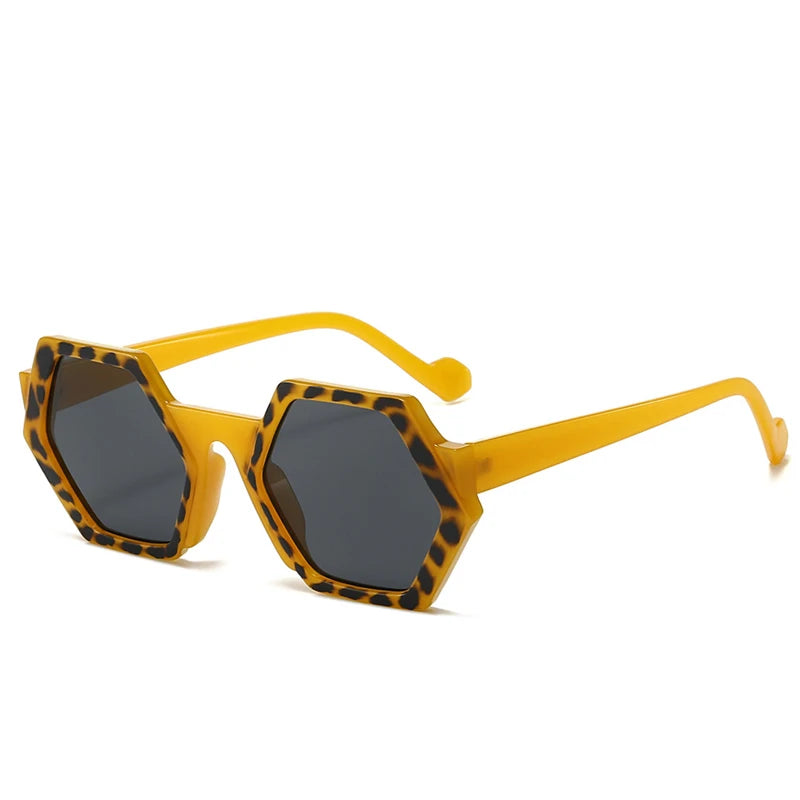 2025 Luxusmarkendesign Sechseck-Sonnenbrille Kleiner Rahmen Unregelmäßige Ins Mode Sonnenbrille Polygon Sonnenschutz für Frauen Männer UV400