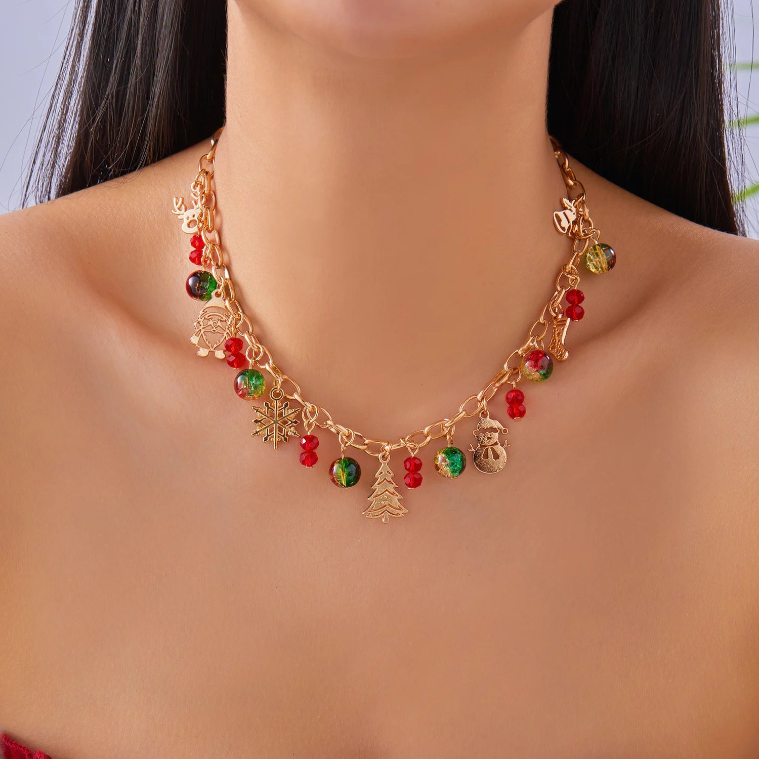 Fashion Christmas Necklaces for Women Santa Claus Xmas Tree Snowflake Elk Snowman Pendant Metal Clavicle Choker Girl Party Gifts