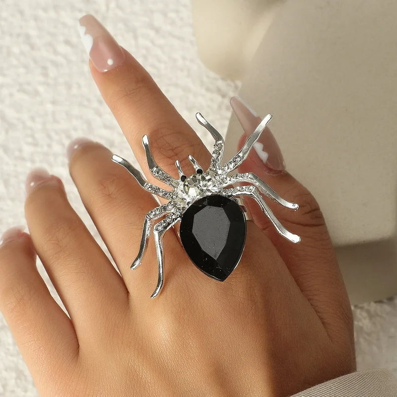 Gothic Punk Spider Insect Animal Rings For Women Men Creative Hip Hop Black Spider Inlaid Crystal Finger Ring Halloween Jewelry