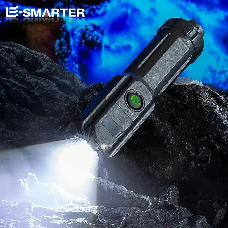 4 Beleuchtungsmodi Starke LED-Taschenlampen Teleskop-Zoom Taktische Taschenlampe Tragbarer USB-Scheinwerfer Camping-Taschenlampe mit großer Reichweite
