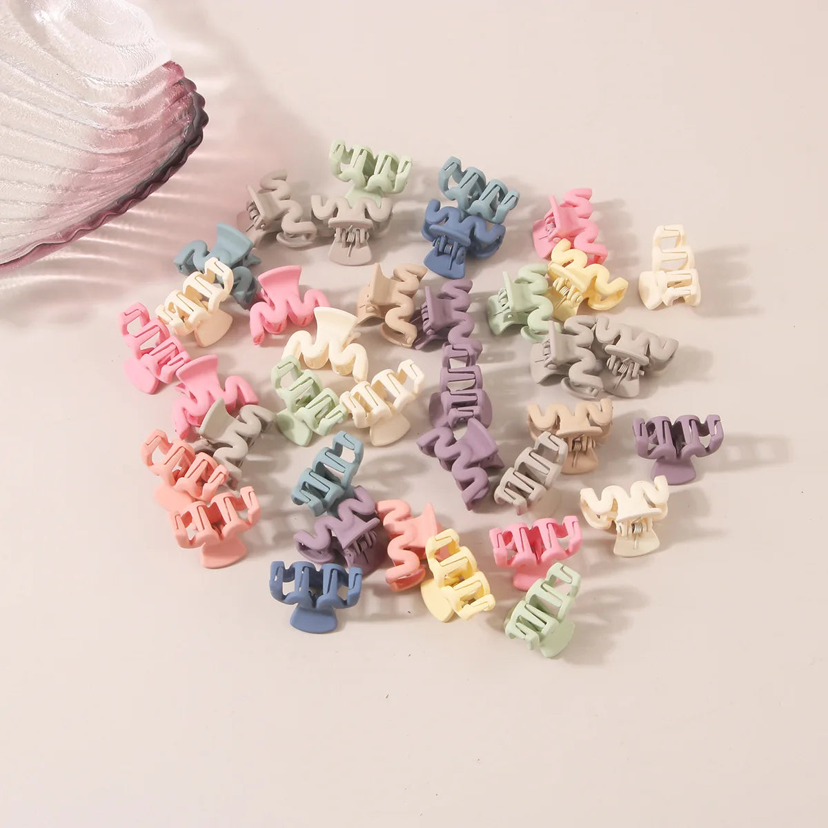 10Pcs Small Hair Claw Clip For Kids Korean Mini Candy Color Butterfly Flower Heart Geometric Girls Cartoon Hair Accessories