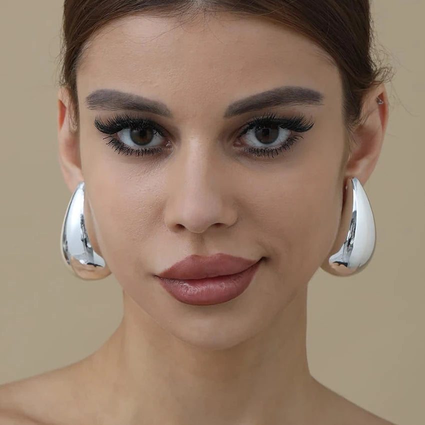 Übergroße, klobige goldene Creolen für Frauen und Mädchen, extra große Wassertropfen-Ohrringe, Duplikate, leichte, große Creolen, Modeschmuck