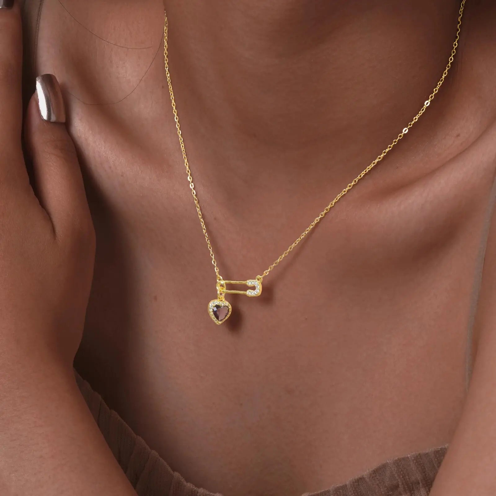 Vnox Dainty Stainless Steel Zircon Heart U-shape Necklace For Women,Creative Love Colored Stone Pendant,Aesthetic Jewelry Neck