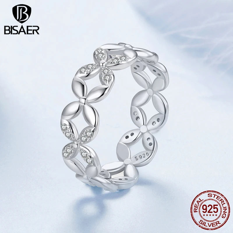 BISAER Bague en argent sterling 925 à quatre pétales avec sertissage pavé et bande en zircon blanc plaqué pour femme, bijoux fins de fête EFR614