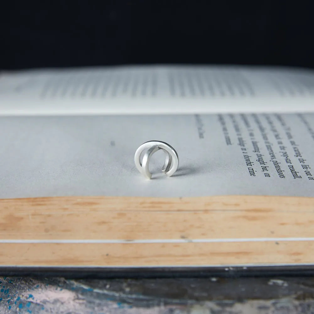 MKENDN Ohrclips aus 925er Sterlingsilber in X-Form für Damen und Herren – Kreative, schlichte Ohrklemmen ohne Ohrloch – Trendige Geschenkidee