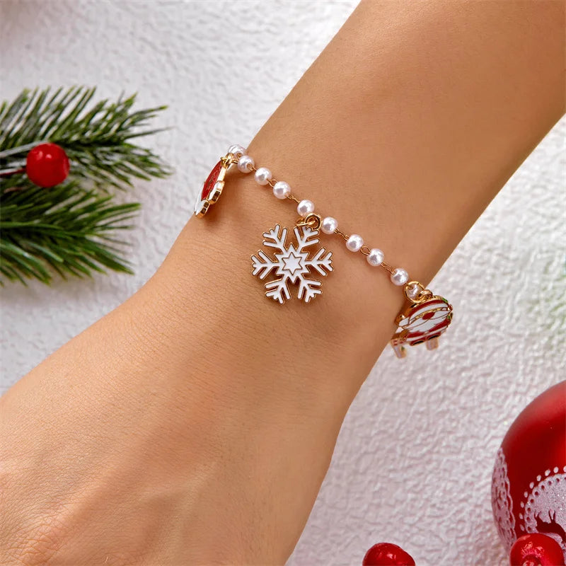 Bracelet pendentif Père Noël, sapin de Noël et bonhomme de neige pour femme, orné de perles et de clochettes, chaîne en métal, bijou de fête