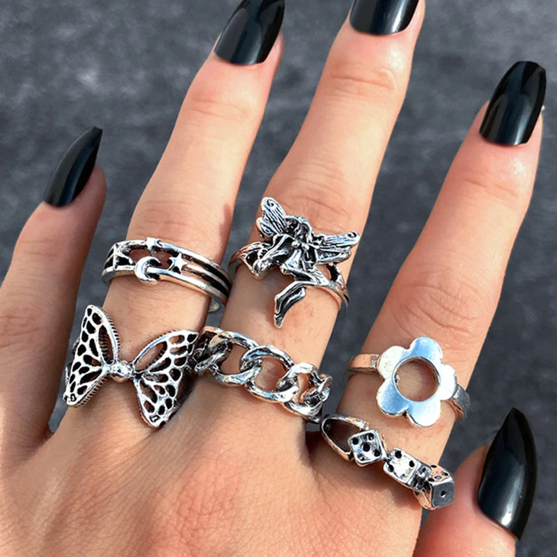 Punk Heart Ring Set for Women Sword Teary Eyes Gothic Vintage Plated Retro Rhinestone Bohemia Finger Jewelry 2022 New Trendy