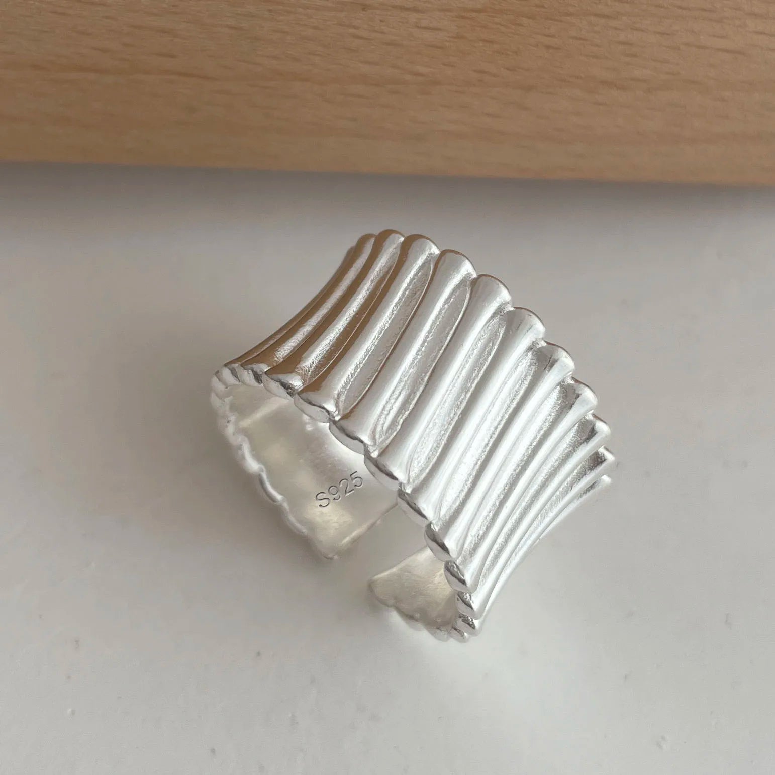 925 Sterling Silver Rings for Women Couple Minimalist Handmade Simple Round Line Ring Party Jewelry Gift Prevent Allergy