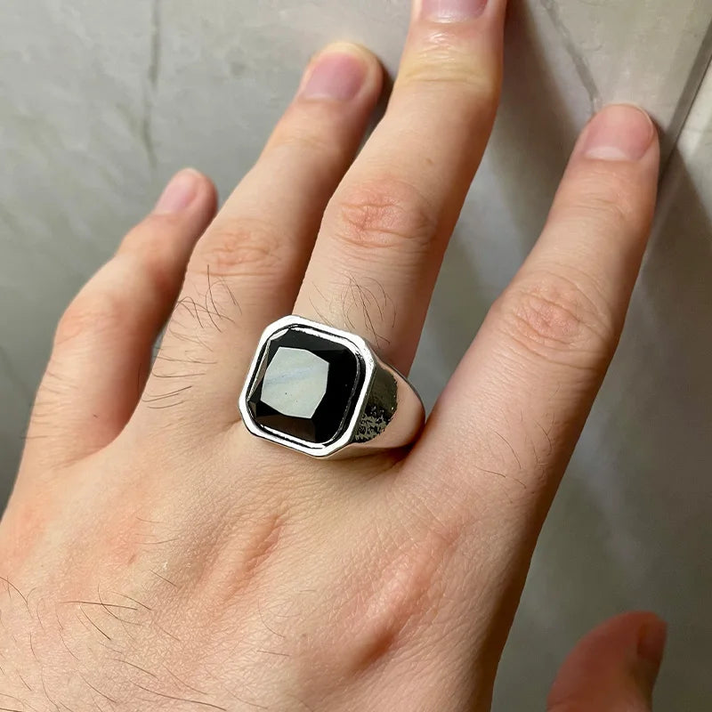 Retro Black Glass Onyx Ring For Men Alloy Classic Fashion Designer Ring Handmade Jewelry Rock Hiphop Accessories Unisex Gift