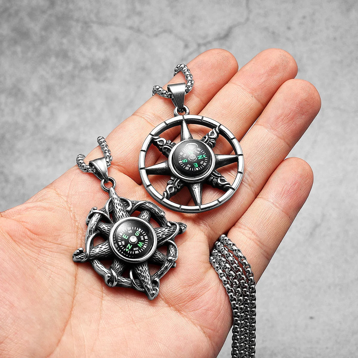 North Star Compass Necklace Men Rudder Pendant Chain Punk Hip Hop Boy Male 316L Stainless Steel Jewelry Creative Gifts Wholesale