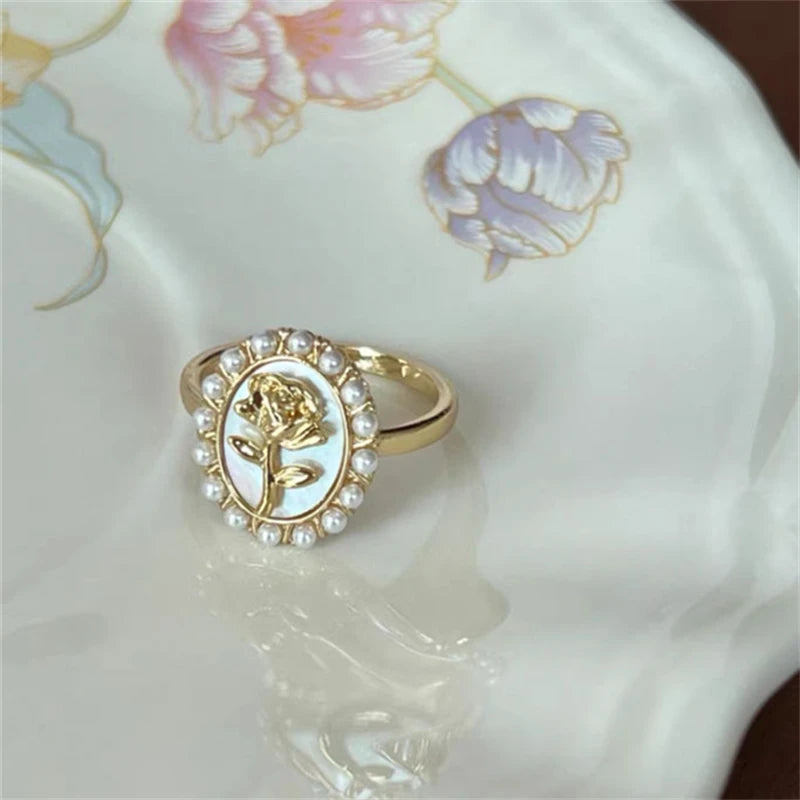 New Fashion Seashell Pearl Rings for Women Trendy French Style Rose Flower Shell Index Finger Ring Girl Party Aesthetics Jewelry