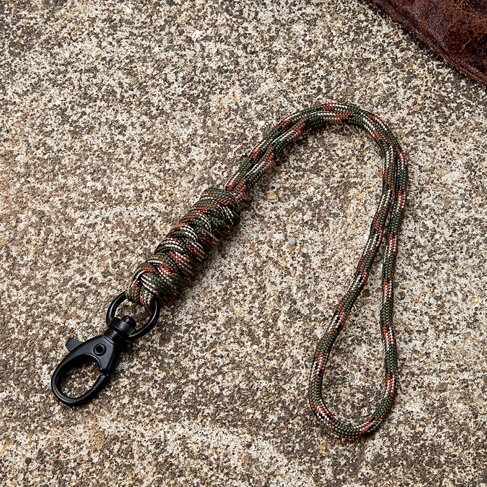MKENDN Outdoor Rock Climbing Keychain Handmade Braided Paracord Clip Buckle Keychains Tactical Survival Tool Carabiner Hook Cord