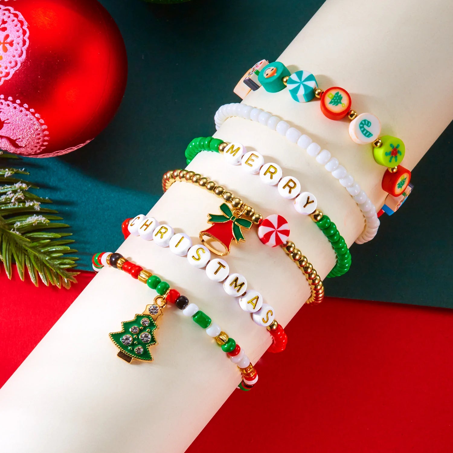 Christmas Series Bracelet Set For Women Santa Claus Snowman Xmas Tree Snowflake Crystal Beads Bracelets Party Charm Jewelry Gift