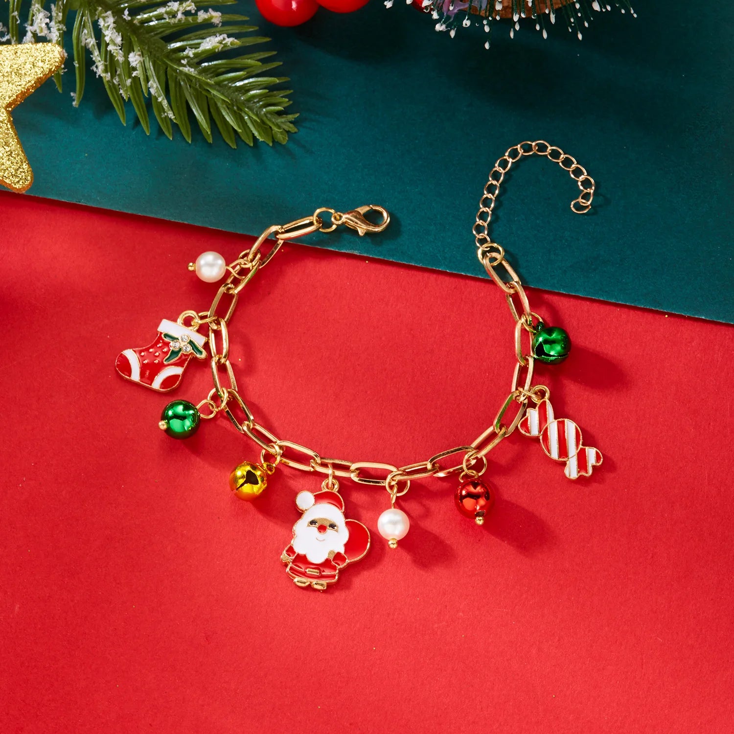 Christmas Old Man Socks Candy Bell Imitation Pearl Necklace for Women Trendy Elk Snowman Wreath Necklace Festival Jewelry Gift