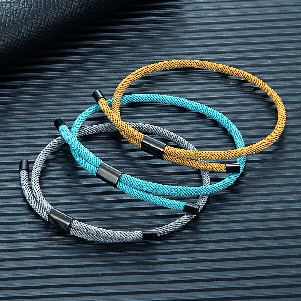 MKENDN Modisches schwarzes Nylonarmband für Damen und Herren aus strapazierfähigem Marine-Nylon mit poliertem schwarzem Edelstahlverschluss – schlichtes Schmuckstück