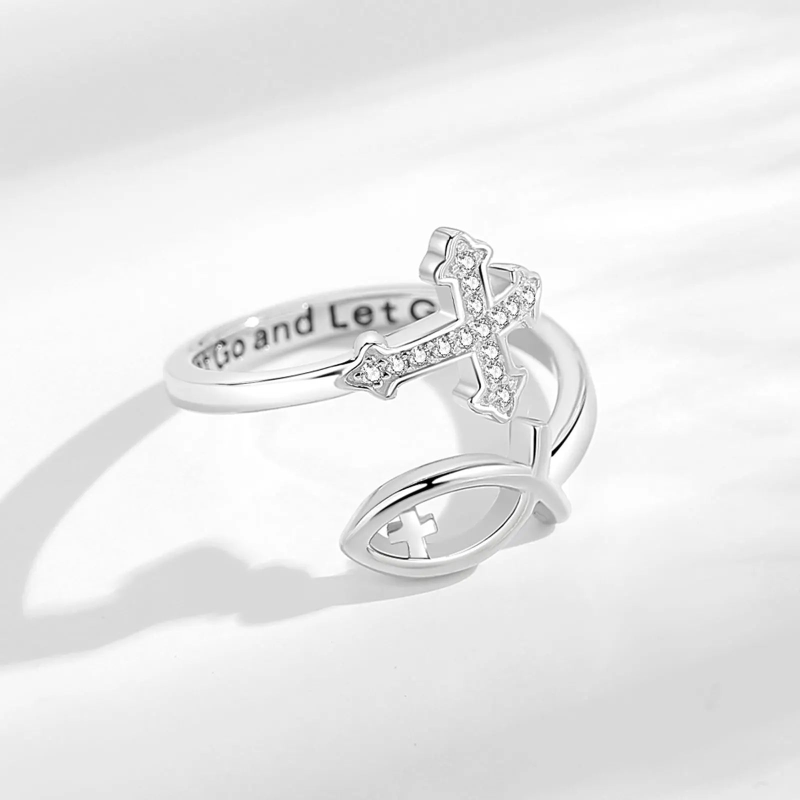 Bague réglable en argent sterling 925 Eudora avec croix de Jésus et poisson pour femme, bijou chrétien béni avec croix Ichthus, cadeau idéal pour maman