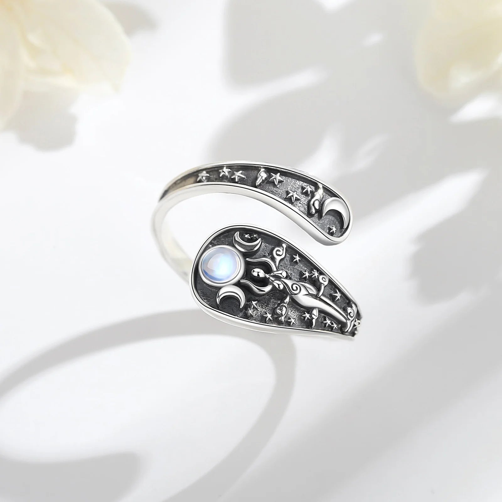 Eudora 925 Sterling Silver Triple Moon Goddes Adjustable Ring Moonstone Hecate Amulet Spoon Ring Vintage Jewelry Gift for Women