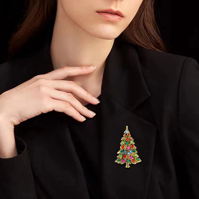 Christmas Colorful Enamel Brooches for Women Unisex Rhinestone Xmas Tree Gift Box Candy Rod Crutch Brooch Pins Party Jewelry