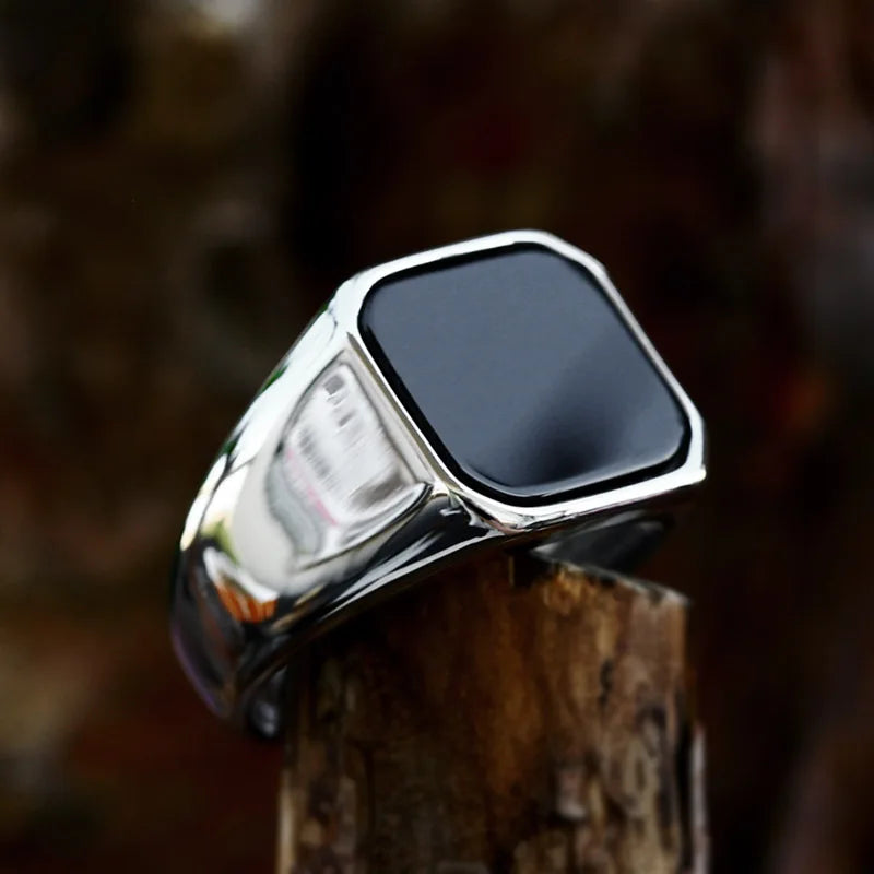 Retro Flat Square Black Glass Onyx Ring For Men Classic Metal Designer Ring Handmade Jewelry Rock Hiphop Accessories Unisex Gift