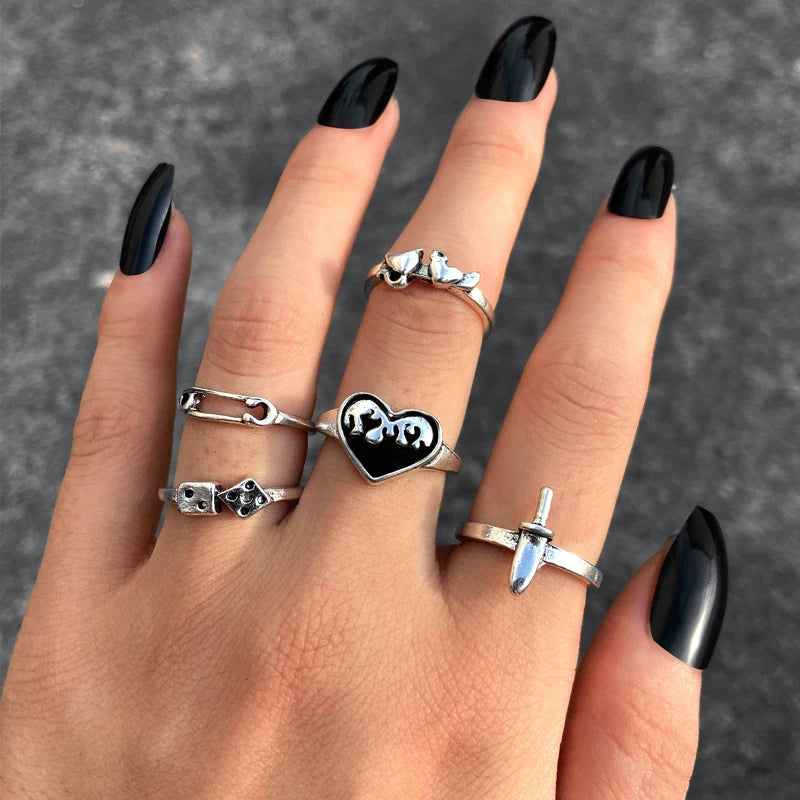 Punk Heart Ring Set for Women Sword Teary Eyes Gothic Vintage Plated Retro Rhinestone Bohemia Finger Jewelry 2022 New Trendy