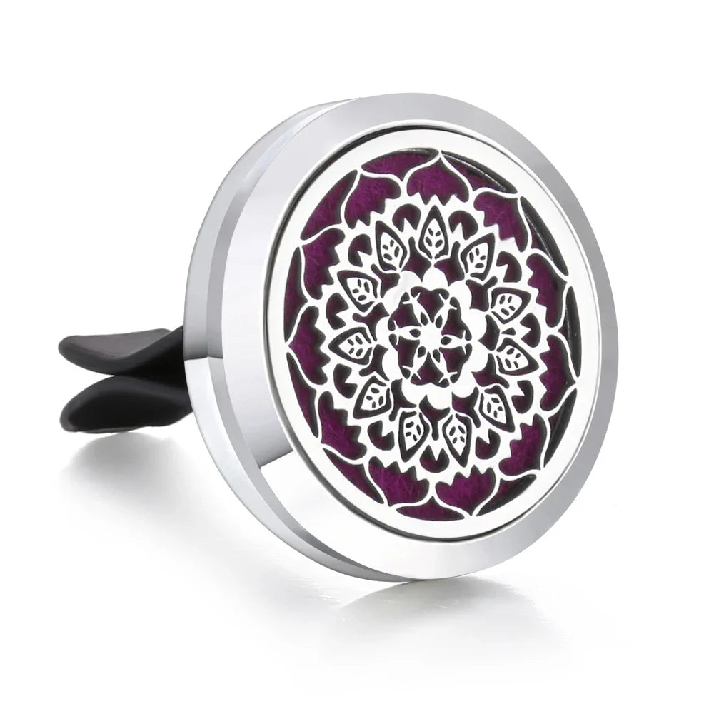 New Aromatherapy Car Perfume Diffuser Stainless Steel 30mm Magnetic Aroma Diffuser Locket Car Air Freshener Vent Clip + 1pcs Pad