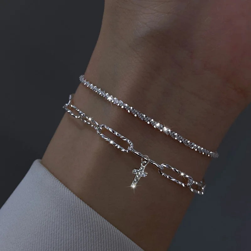 Y2K Zircon Ins Bracelets for Women Korean Fashion Sweet Girls Sparkling Hollow Heart Delicate Chain Bracelet Party Jewelry Gifts