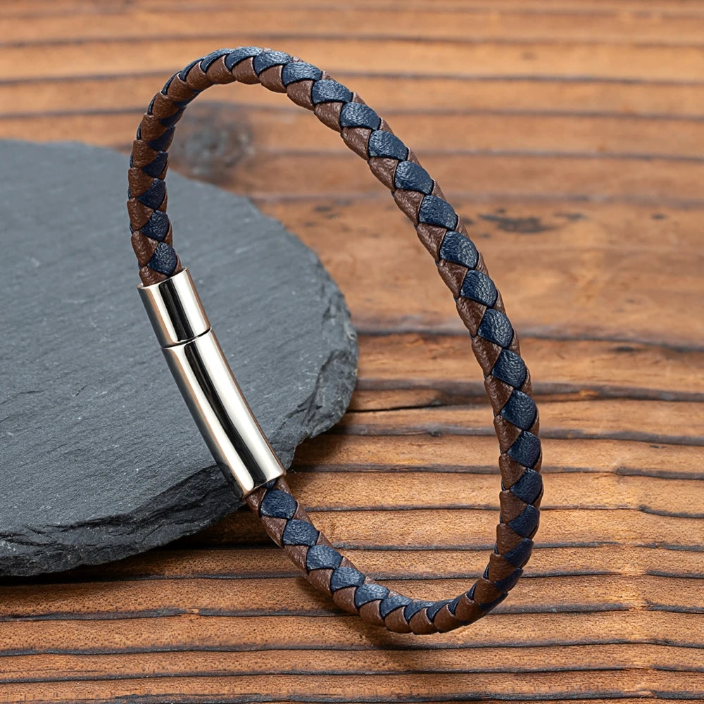 MKENDN Bracelet en cuir tressé noir bleu de style simple Bracelet en acier inoxydable avec boucle magnétique Bijoux pour hommes femmes Couple Cadeau