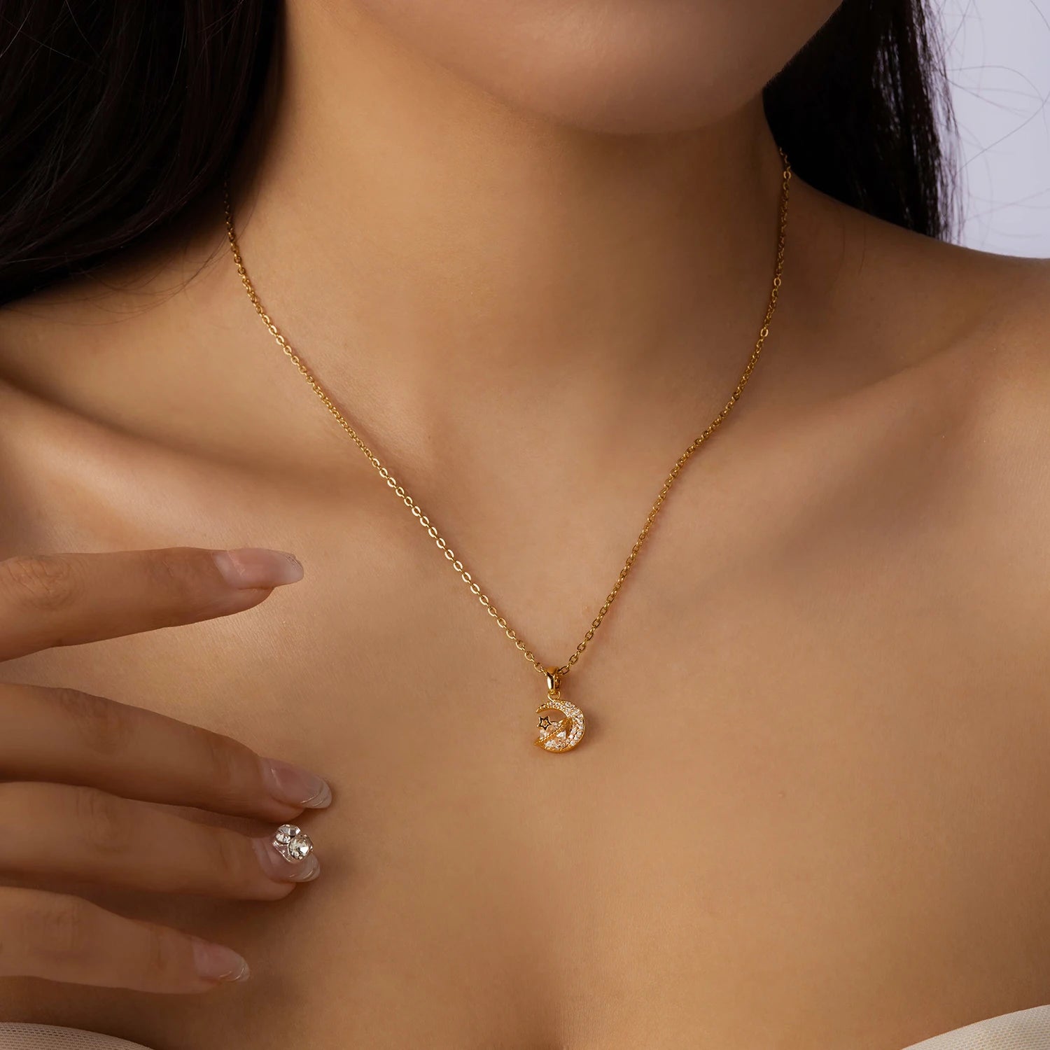 Stainless Steel Inlaid Zircon Moon Star Pendant Necklace For Women Lucky Turkish Evil Eye Clavicle Chain Choker Party Jewelry