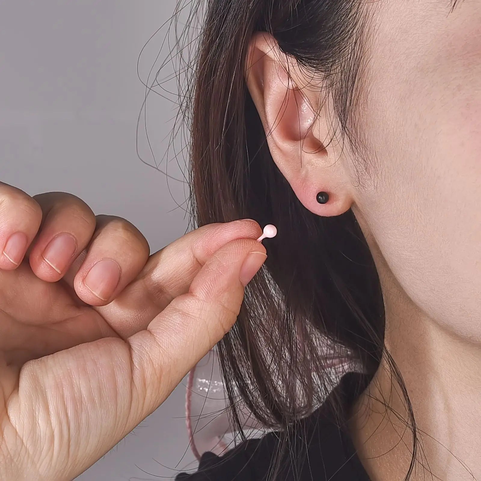 1 Pair Ceramic Heart Earnails Classic Simple Earbone Nail Small Earrings Ear Bone Nail Lip Piercing Body Jewelry Accessory