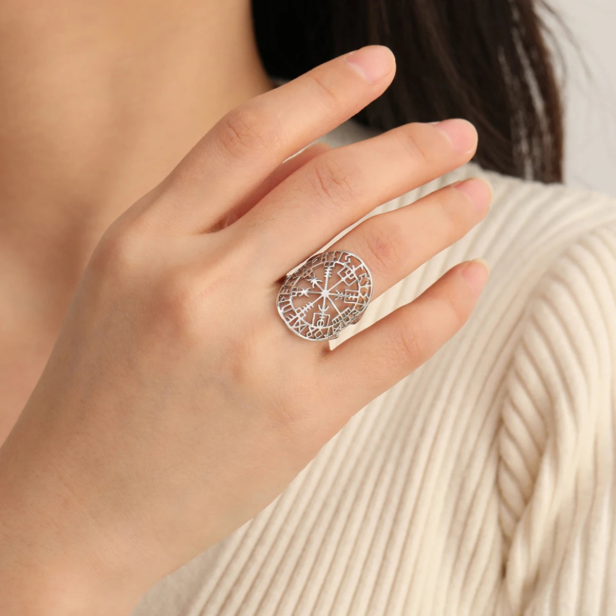 LIKGREAT Vegvisir Symbol Viking Ring Jewelry Compass Barbarian Gladiator Pagan Asatru Heathen Norse Runes Stainless Steel Ring - Madeinsea©
