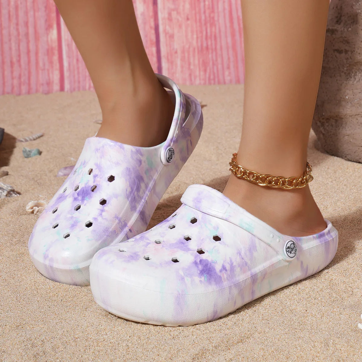 Women's Trendy Graffiti Pattern Clogs, Casual Hollow Out Design Garden Shoes, Comfortable Slip On Beach Slides