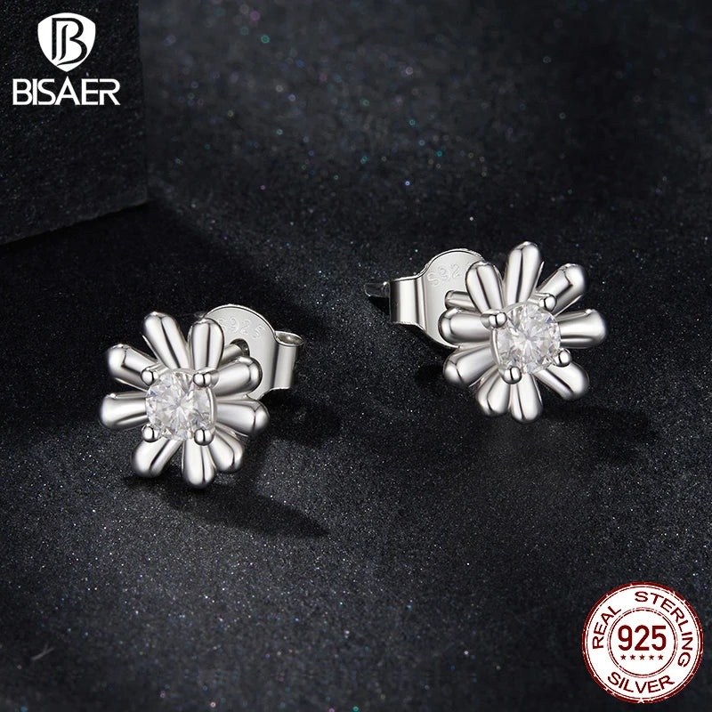 Boucles d'oreilles à tige en argent sterling 925 avec marguerite en moissanite BISAER, fleurs en fleurs, pour femmes, fiançailles, mariage, bijoux fins