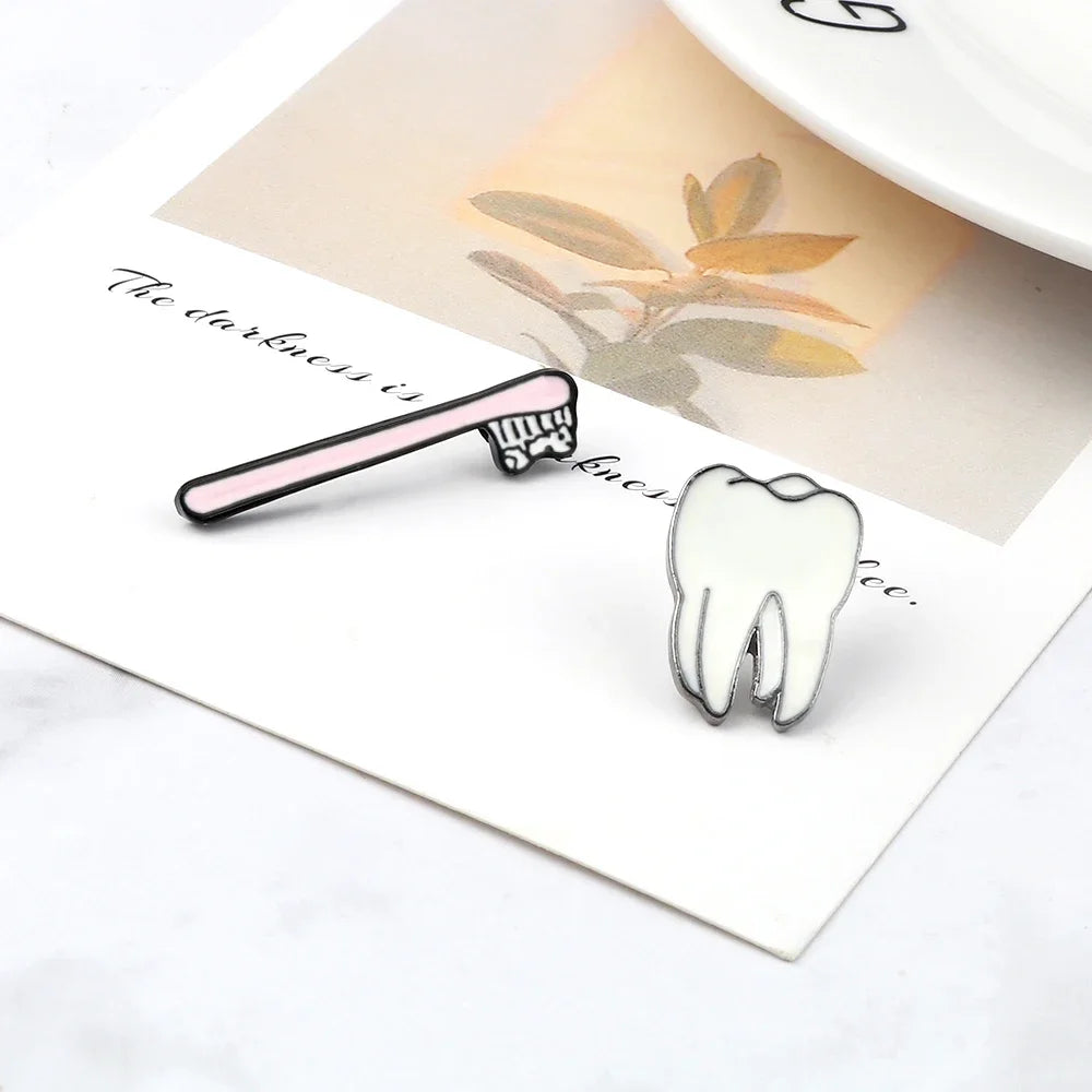 2-9Pcs/Set Cute Cartoon Tooth Brooch Doctor Nurse Mini Stethoscope Thermometer Enamel Pins Lapel Pin Badge Jewelry Gift Dentist