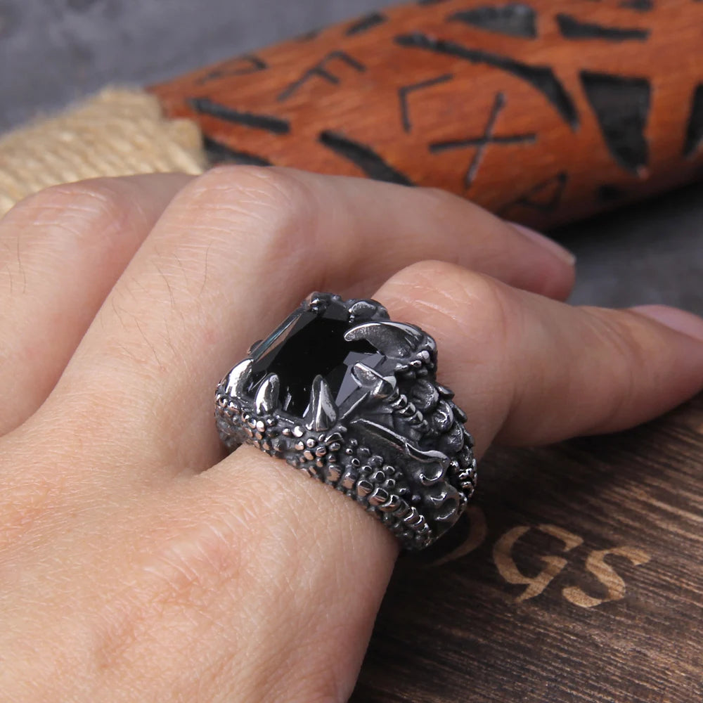 Bague en acier inoxydable avec pierre CZ rouge et anneau en forme de dragon punk sans décoloration, bijou d'alliance pour homme avec prière du Christ et boîte en bois