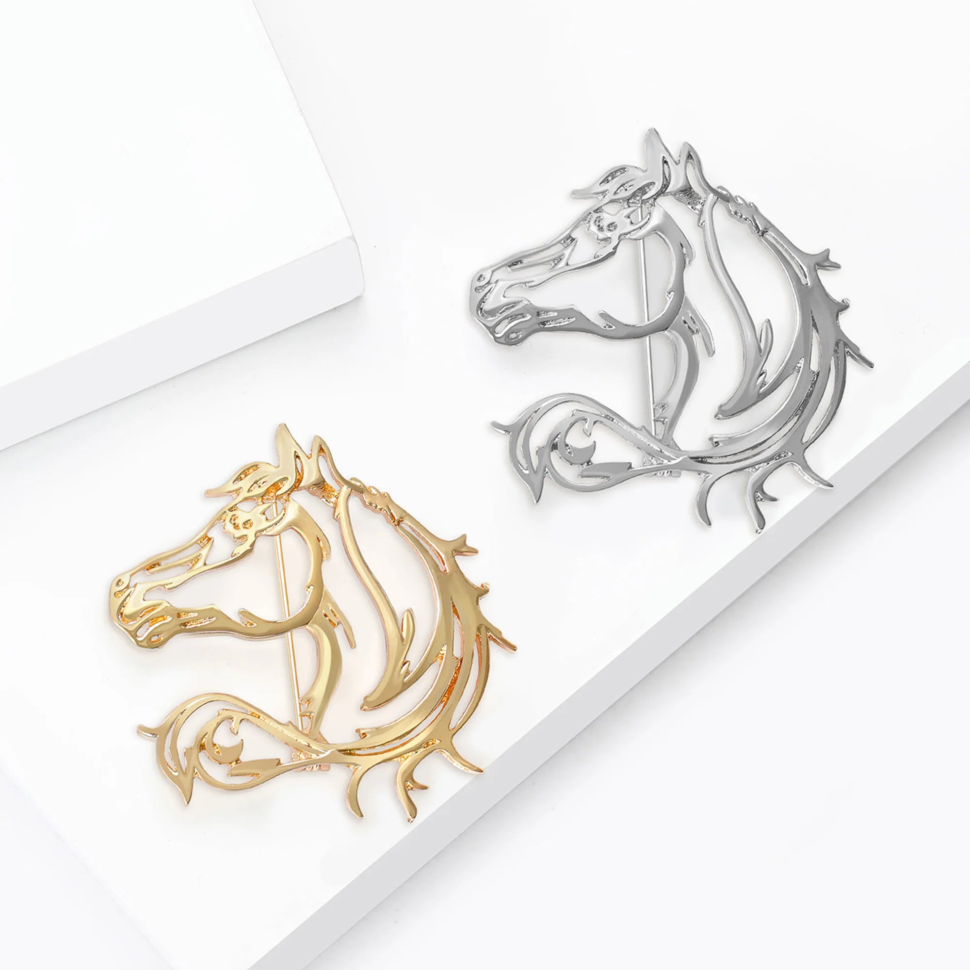 Beaut&Berry Classic Hollow Simple Horse Brooches for Women Zodiac Animal Pins New Year Gift Friends Party Jewellery - Madeinsea©