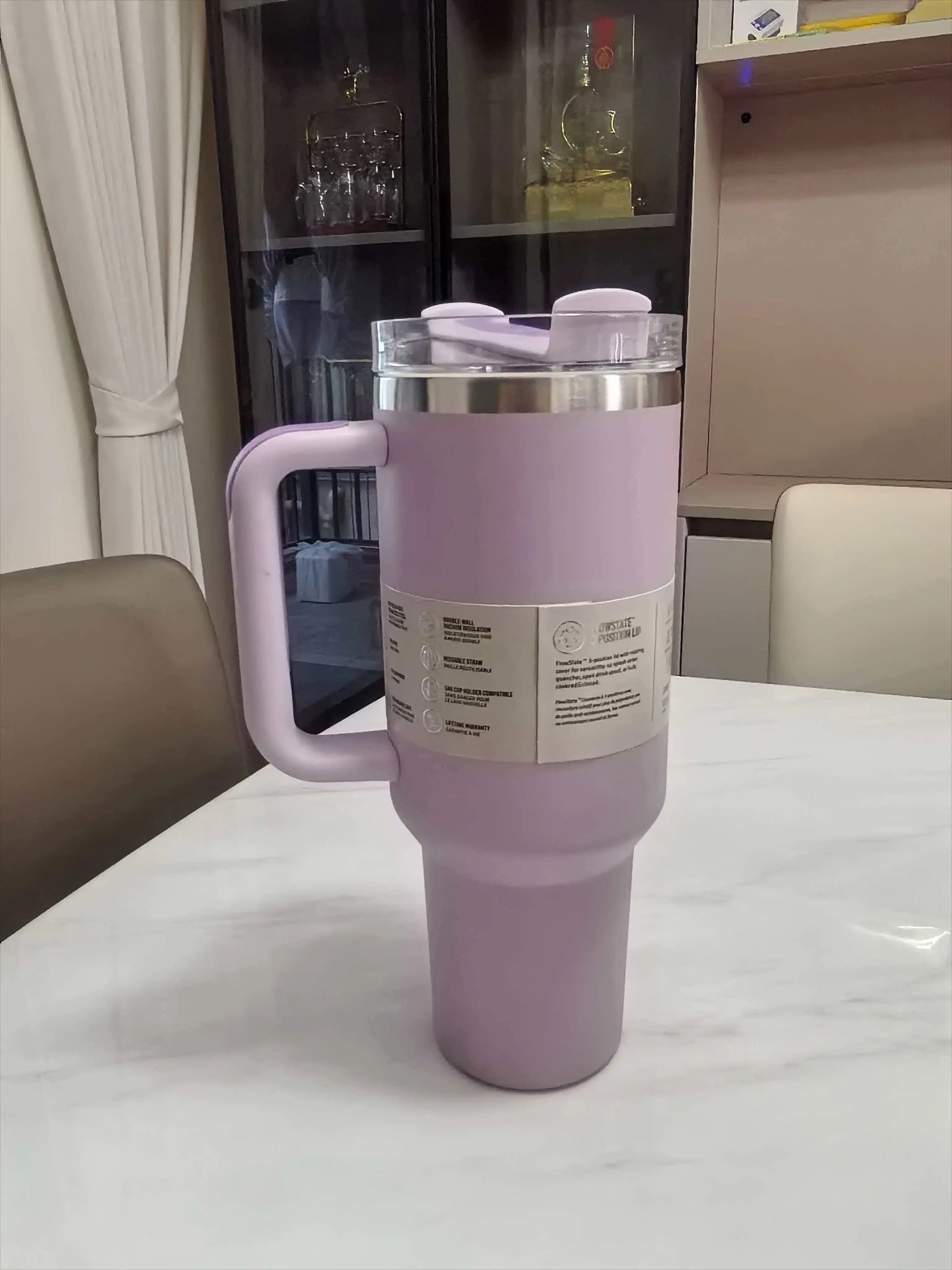 New 40-ounce vacuum straw thermos, stainless steel car sports water bottle, can hold cold and hot beverages