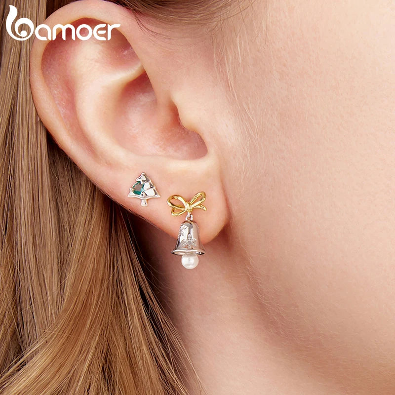 BAMOER 925 Sterling Silber Schneeflocken-Ohrstecker mit Glockenmotiv, Goldene Schleifen-Ohrhänger mit tanzenden Perlen für Damen und Mädchen – Weihnachtsgeschenk
