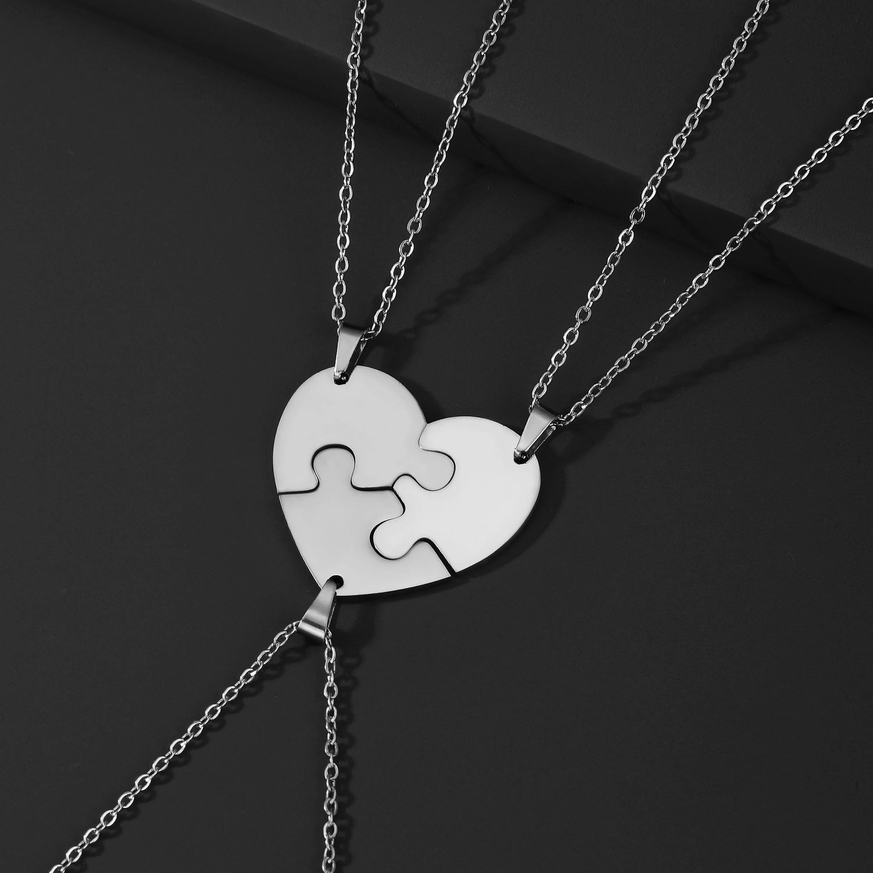 Stainless Steel Heart Pendant Necklace for Best Friend Multiple Heart Puzzle Necklaces Jewelry Gift for Family 2022 New